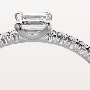 Etincelle de Cartier ring