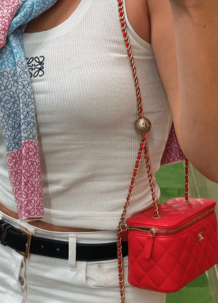 Credit @ariannasfits 73 Chanel Bag Outfits Ideas That Will Keep You Inspired